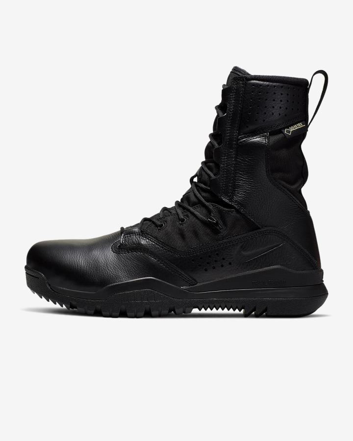 Botas Tácticas Nike SFB Field 2 8