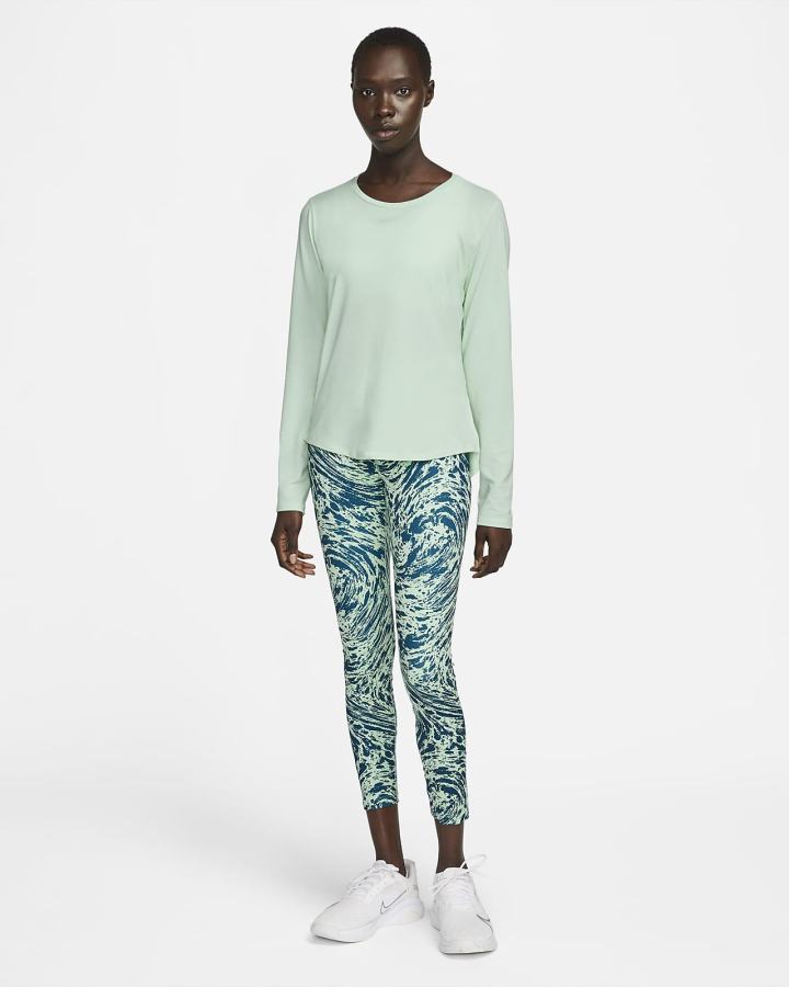Camisas Nike Dri-FIT UV One Luxe Standard Fit Long-Sleeve Top Mujer Verde Menta | VAUSW-5908