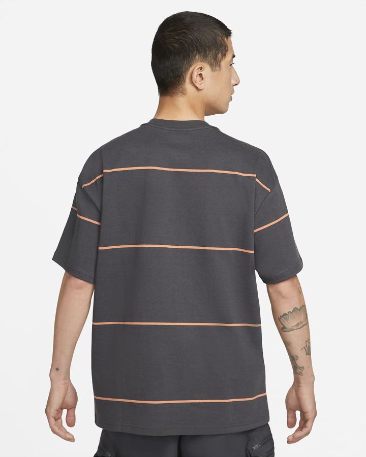 Camiseta Nike ACG A Rayas Hombre Gris Oscuro Rojas | CVDNI-1823