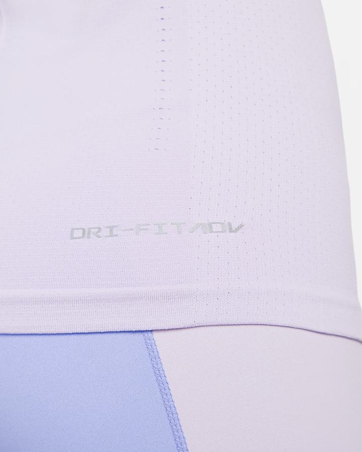 Camiseta Nike Dri-FIT ADV Aura Slim-Fit Short-Sleeve Top Mujer Moradas | VKYTP-5183