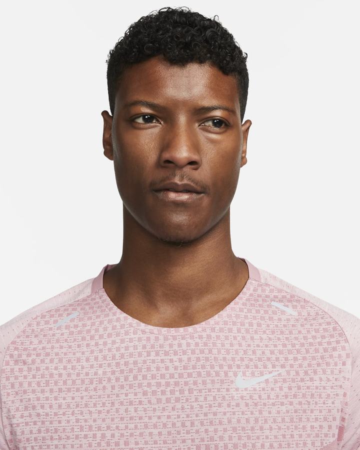 Camiseta Nike Dri-FIT ADV TechKnit Ultra Short-Sleeve Hombre Rosas | KGDPU-3725