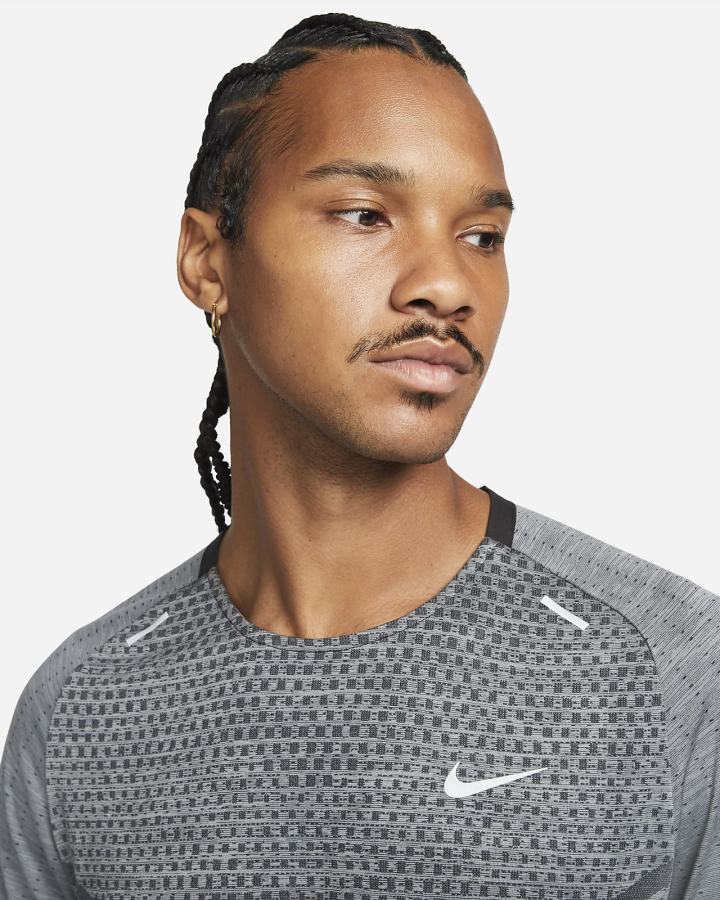 Camiseta Nike Dri-FIT ADV TechKnit Ultra Short-Sleeve Hombre Negras Gris | TYWIA-4389