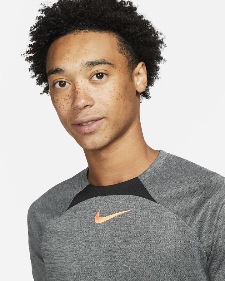Camiseta Nike Dri-FIT Academy Short-Sleeve Soccer Top Hombre Negras | NKBEC-7684