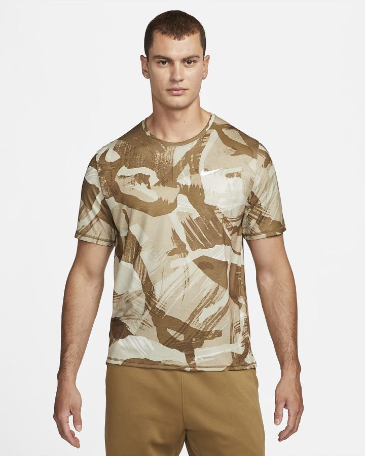 Camiseta Nike Dri-FIT Miler Short-Sleeve Camo Hombre Marrones | PIHQE-9845