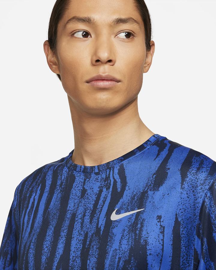 Camiseta Nike Dri-FIT Miler Wild Run Short-Sleeve Hombre Azul Real | WHTBZ-1765