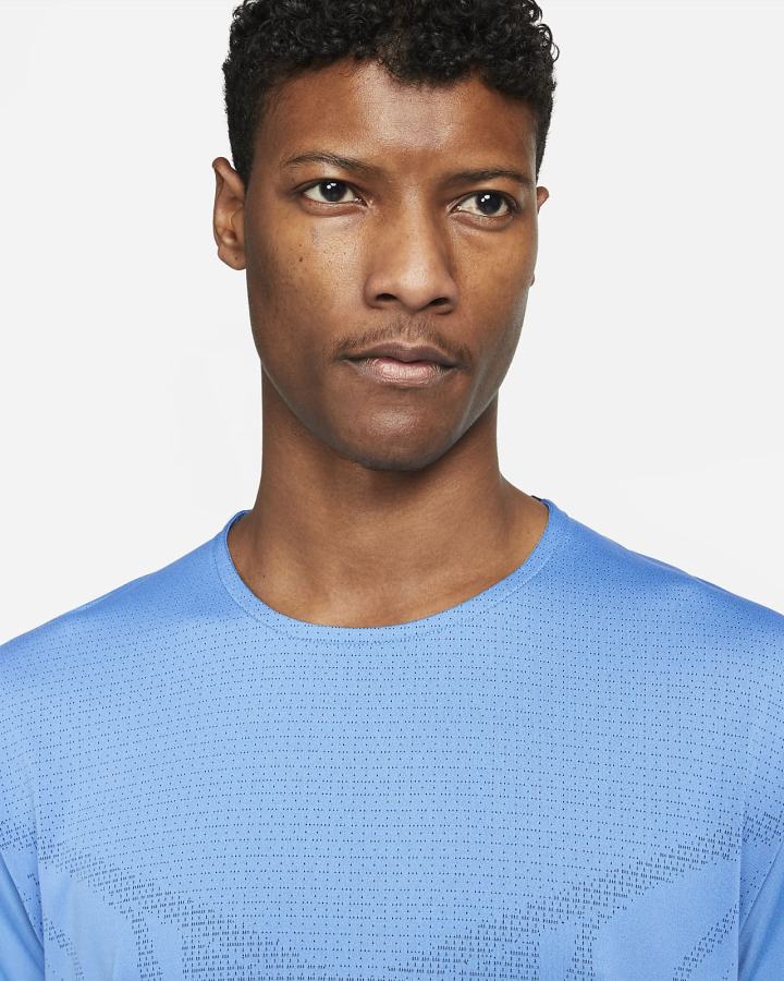 Camiseta Nike Dri-FIT Rise 365 Short-Sleeve Trail Hombre Azules Verde Menta | ABYPG-3697