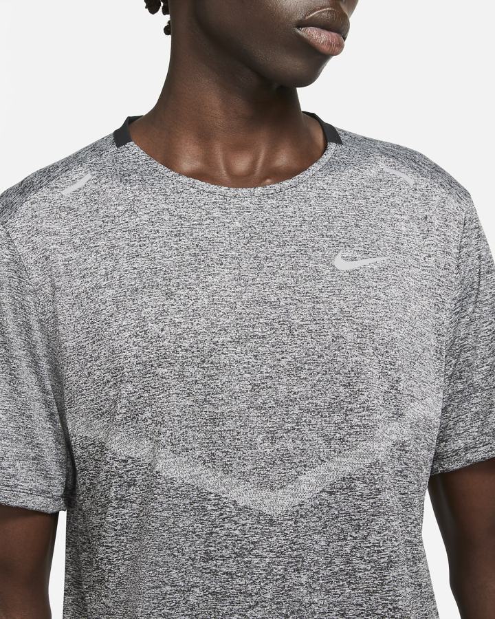 Camiseta Nike Dri-FIT Rise 365 Short-Sleeve Hombre Negras | PJVYU-7809