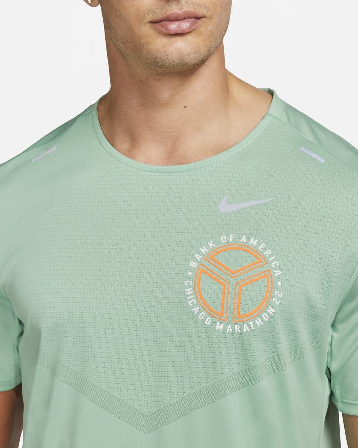 Camiseta Nike Dri-FIT Rise 365 Short-Sleeve Hombre Verde Naranjas | VWCOB-2348