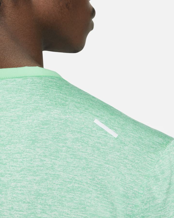 Camiseta Nike Dri-FIT Rise 365 Short-Sleeve Hombre Verde Menta | ZKDCJ-1075