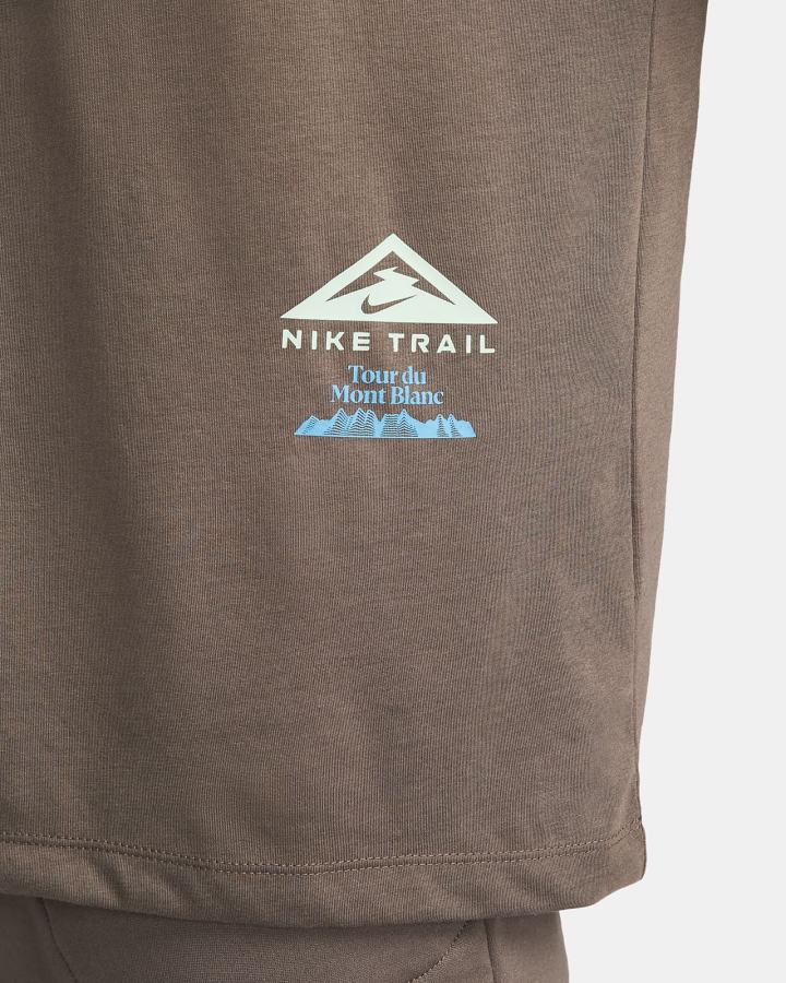 Camiseta Nike Dri-FIT Trail Hombre Marrones | WQDUA-4790