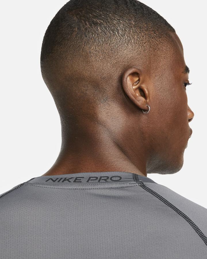Camiseta Nike Pro Dri-FIT Tight Fit Short-Sleeve Top Hombre Gris Negras | EWCGK-4695