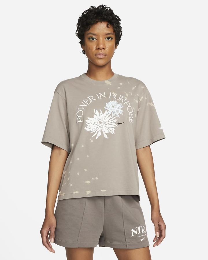 Camiseta Nike Sportswear Boxy (Plus Size) Mujer Kaki | DFPVK-9526