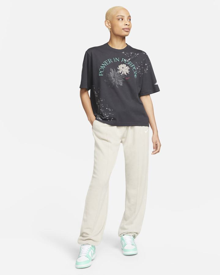 Camiseta Nike Sportswear Boxy (Plus Size) Mujer Negras | NKBWI-7480