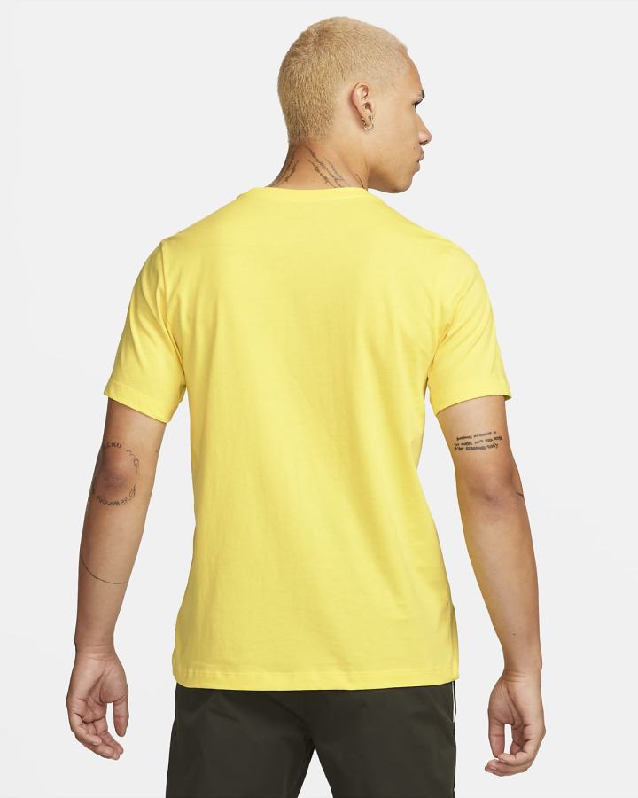Camiseta Nike Sportswear Club Hombre Amarillo | RTKEH-6132
