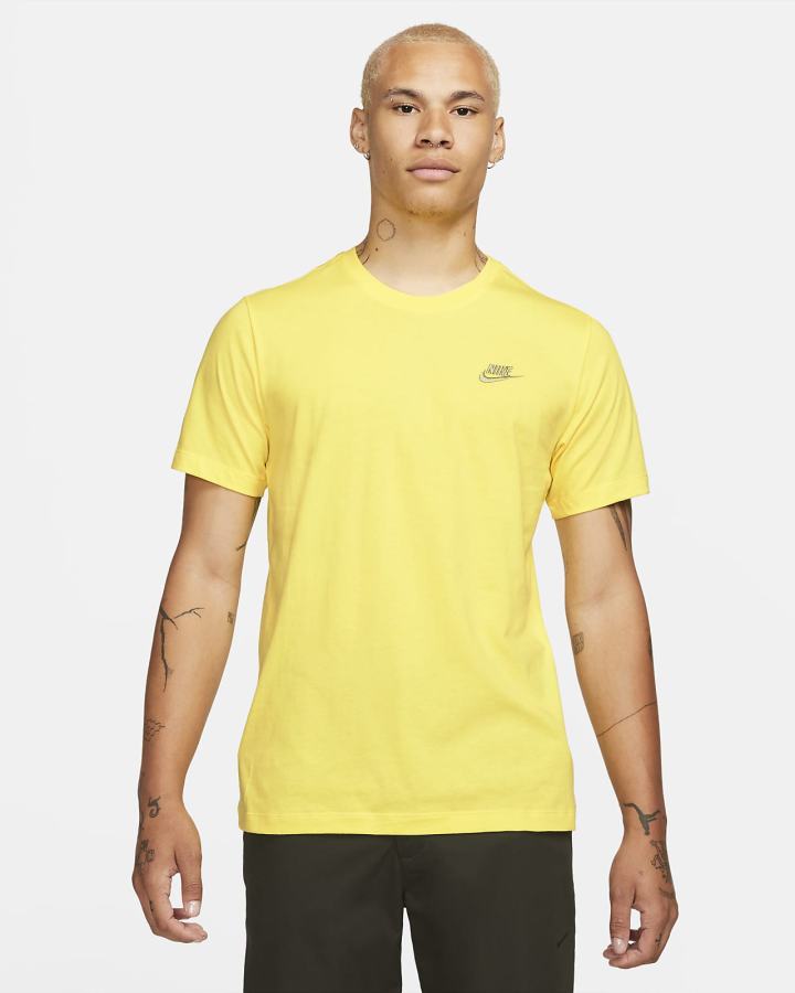 Camiseta Nike Sportswear Club Hombre Amarillo | RTKEH-6132