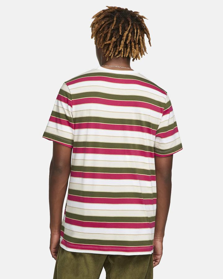 Camiseta Nike Sportswear Club Hombre Blancas | XDGVW-8247
