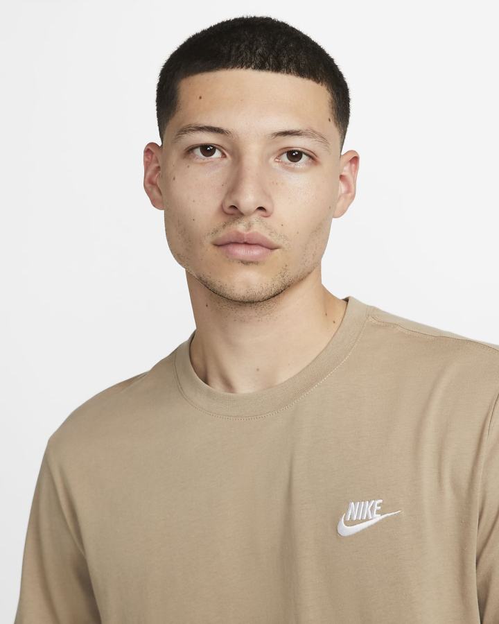 Camiseta Nike Sportswear Club Hombre Kaki Blancas | QCADR-0295