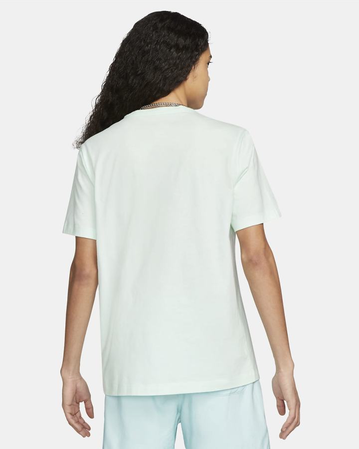 Camiseta Nike Sportswear Club Hombre Verde Negras | RTQBV-0651