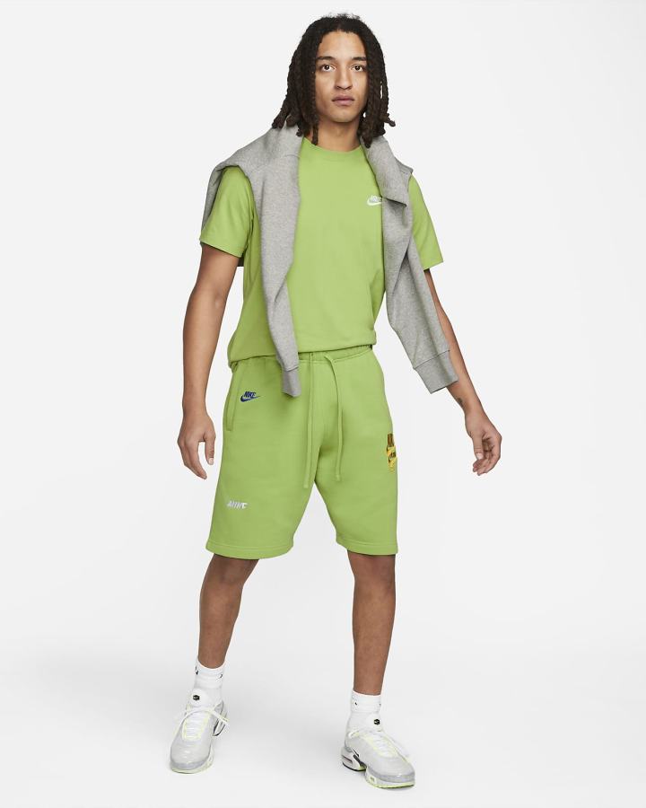 Camiseta Nike Sportswear Club Hombre Verde Blancas | ZLWKH-4397