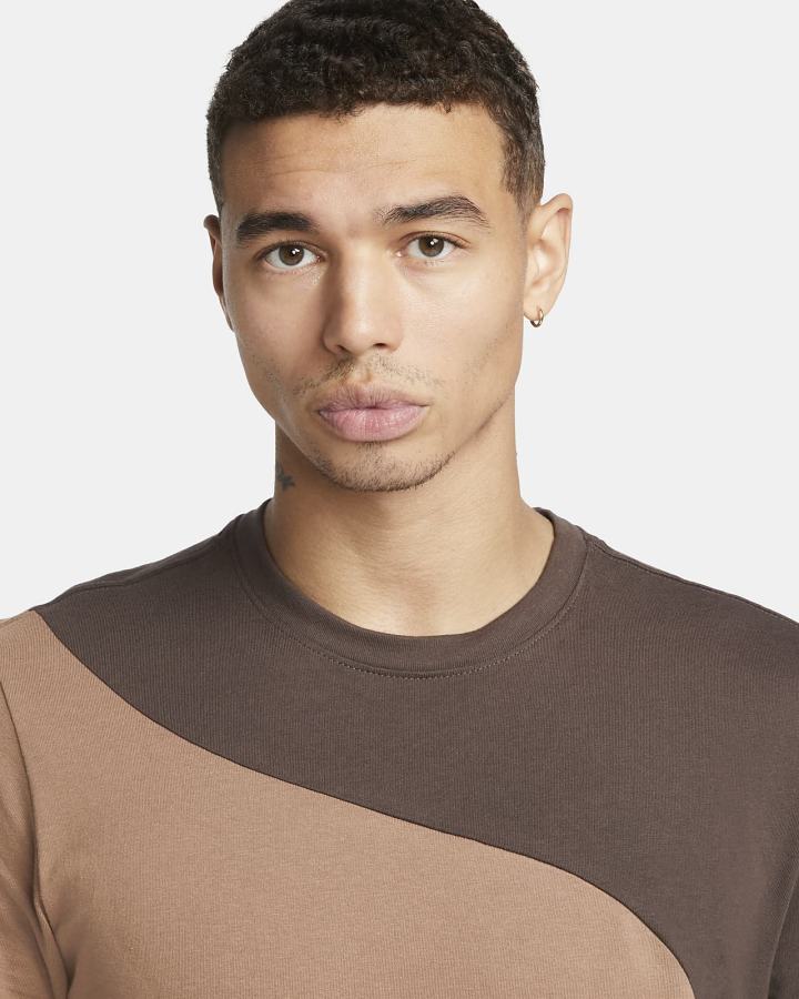 Camiseta Nike Sportswear Color Clash Hombre Marrones | FYJEG-3752