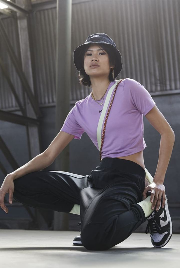 Camiseta Nike Sportswear Essential Crop Top Mujer Blancas | PBGIE-7945