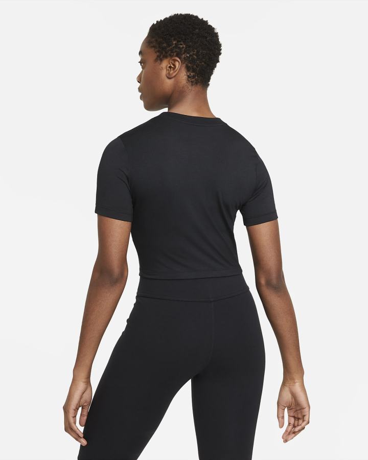 Camiseta Nike Sportswear Essential Crop Top Mujer Negras Blancas | UIBNR-7193