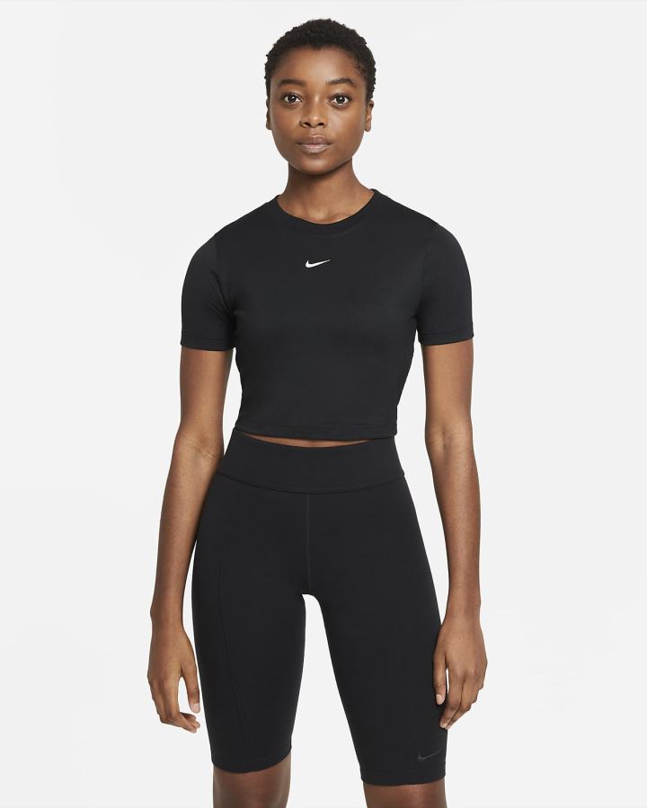 Camiseta Nike Sportswear Essential Crop Top Mujer Negras Blancas | UIBNR-7193