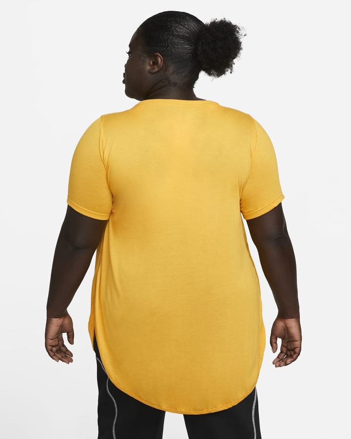 Camiseta Nike Sportswear Essential Tunic (Plus Size) Mujer Amarillo | HWUPY-4805