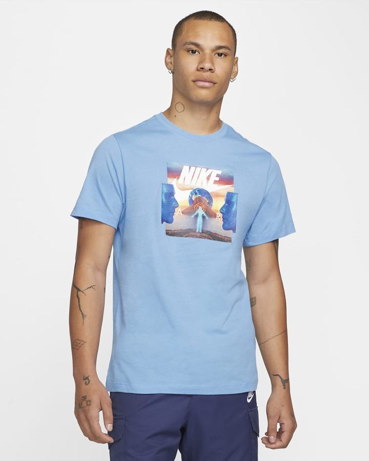 Camiseta Nike Sportswear Hombre Azules | KSTQA-4689