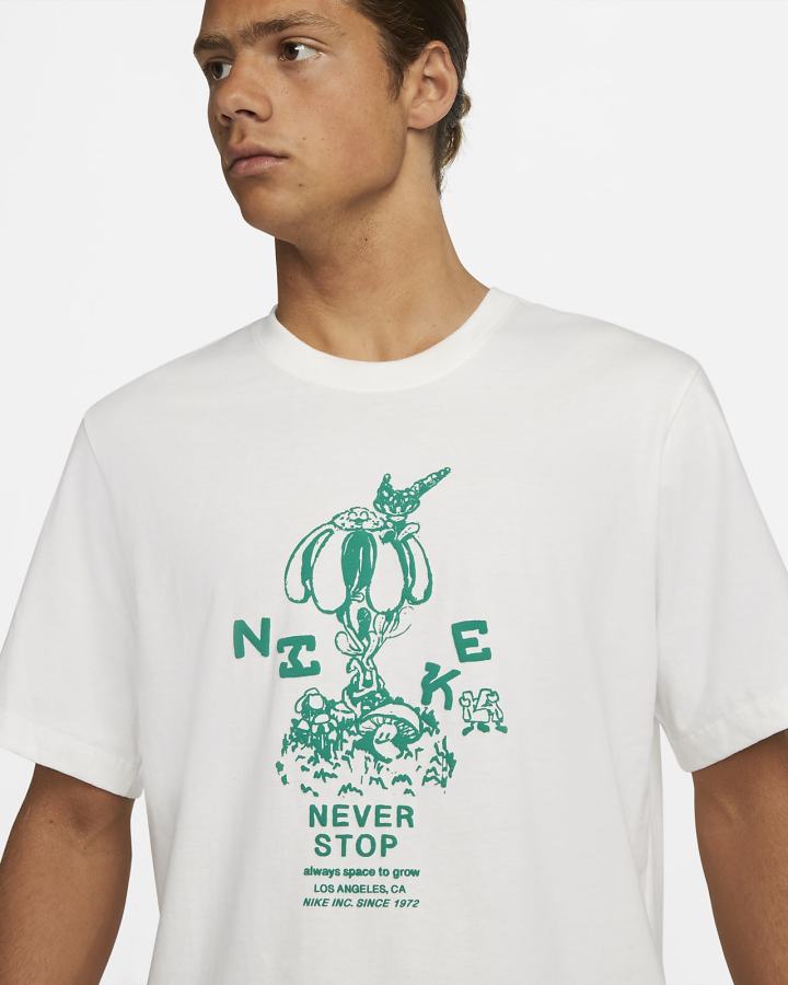 Camiseta Nike Sportswear Hombre Blancas | ACMYJ-7604