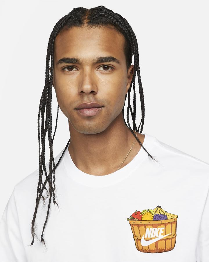 Camiseta Nike Sportswear Hombre Blancas | BXCHD-8572