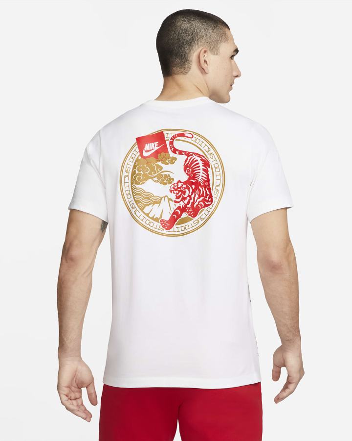 Camiseta Nike Sportswear Hombre Blancas | EDGLY-7239