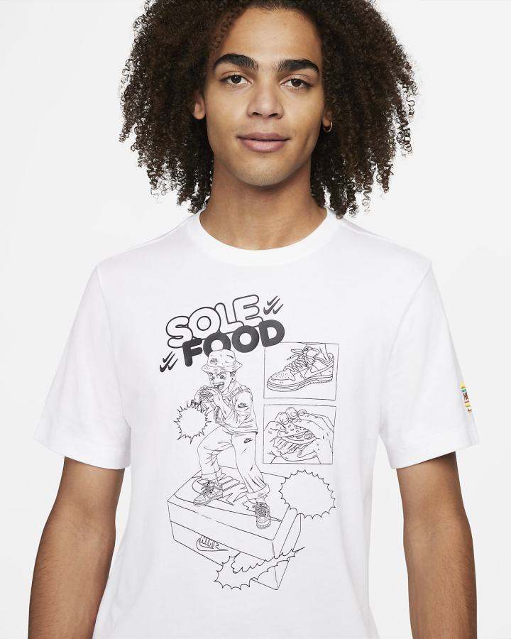 Camiseta Nike Sportswear Hombre Blancas | PQAGV-9457