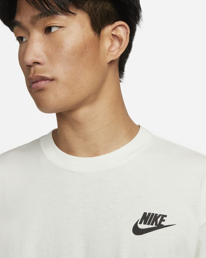 Camiseta Nike Sportswear Hombre Blancas | WFEMU-3017