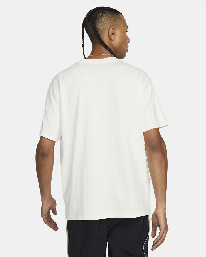 Camiseta Nike Sportswear Hombre Blancas | YFUZP-7498