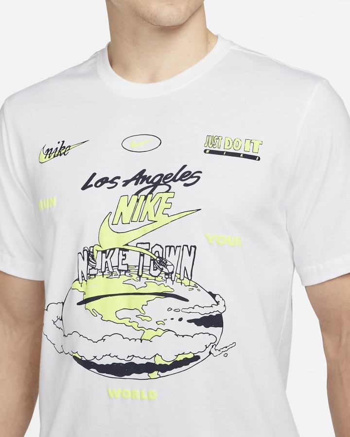 Camiseta Nike Sportswear Hombre Blancas | ZQYAB-0598