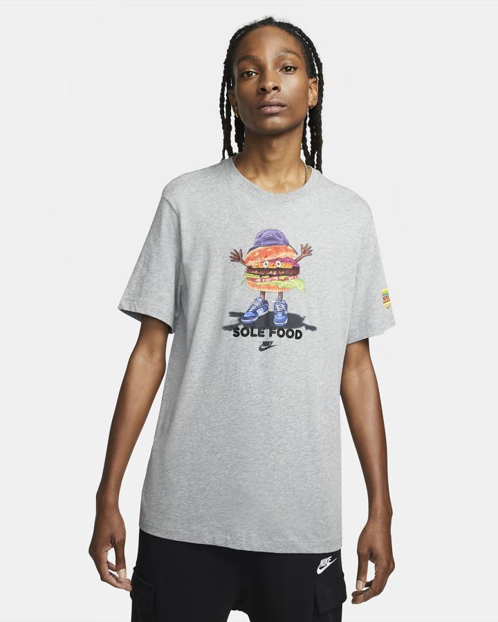 Camiseta Nike Sportswear Hombre Gris Oscuro | JLGPF-9805