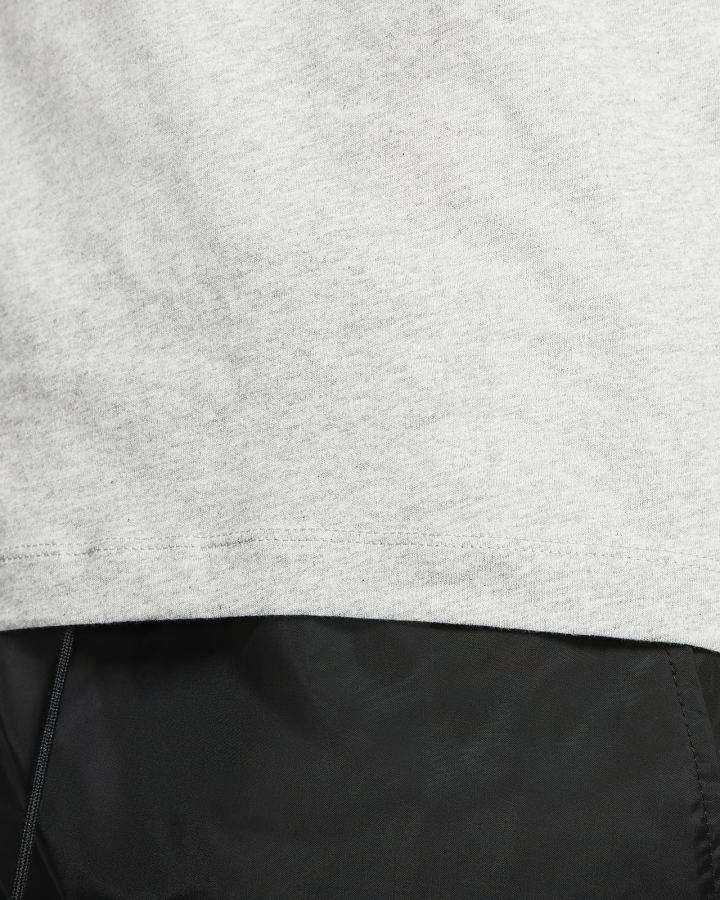 Camiseta Nike Sportswear Hombre Gris Oscuro | XJSQV-8435