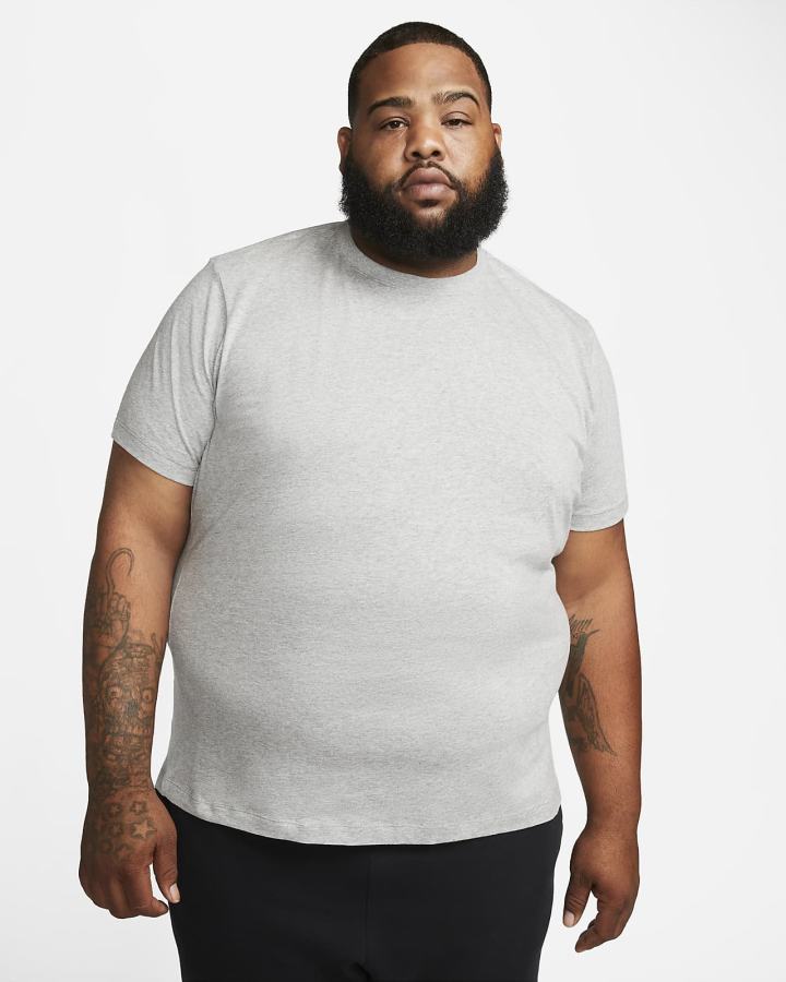 Camiseta Nike Sportswear Hombre Gris Oscuro | XJSQV-8435
