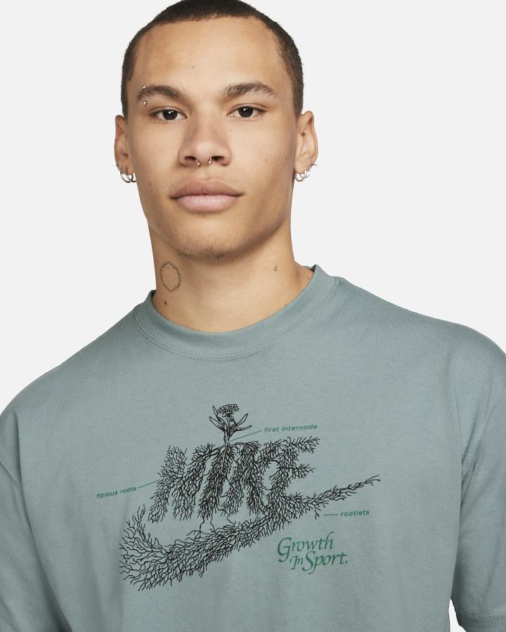 Camiseta Nike Sportswear Hombre Gris | TGAFL-3467