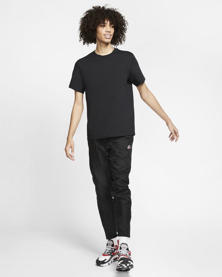 Camiseta Nike Sportswear Hombre Negras | EDWAC-9526