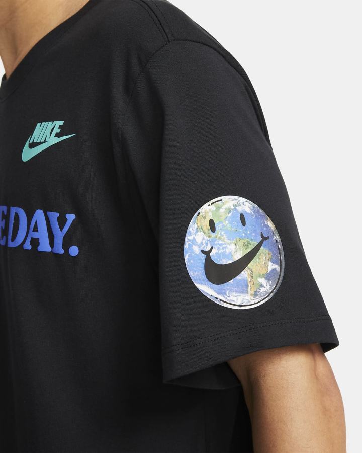 Camiseta Nike Sportswear Hombre Negras | KGFEW-0438