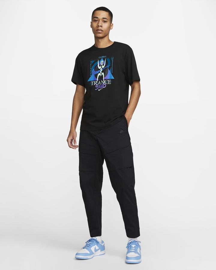 Camiseta Nike Sportswear Hombre Negras | UWKIX-6125