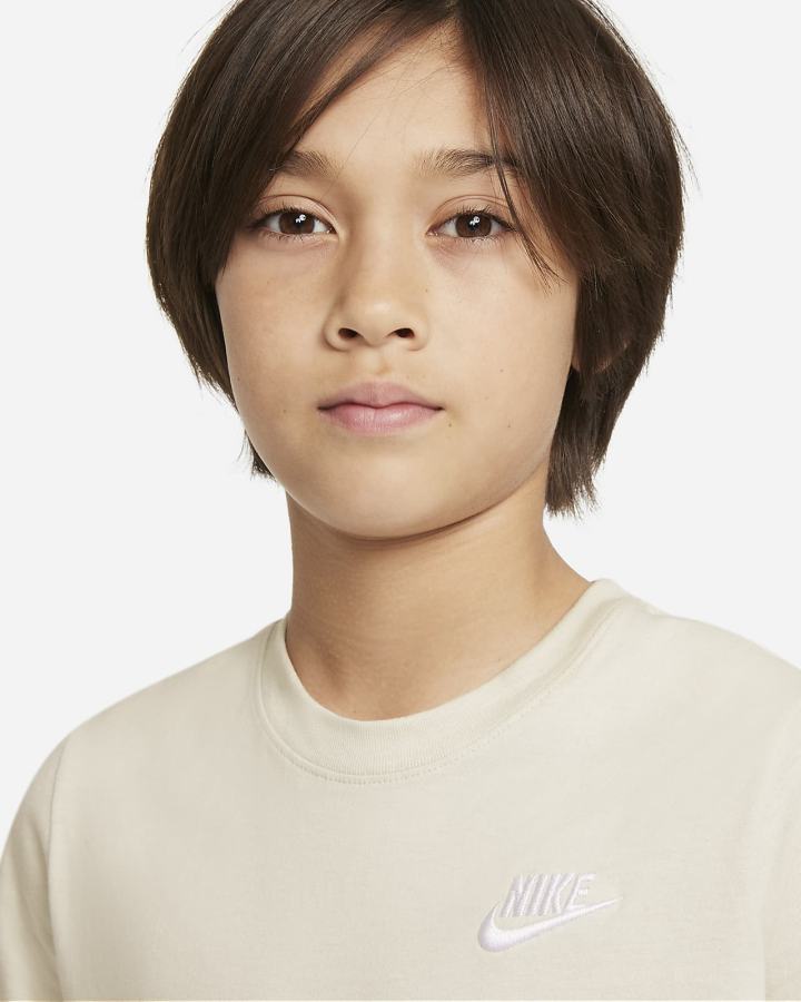 Camiseta Nike Sportswear Kids Niño Beige Claro | EKGBP-3674