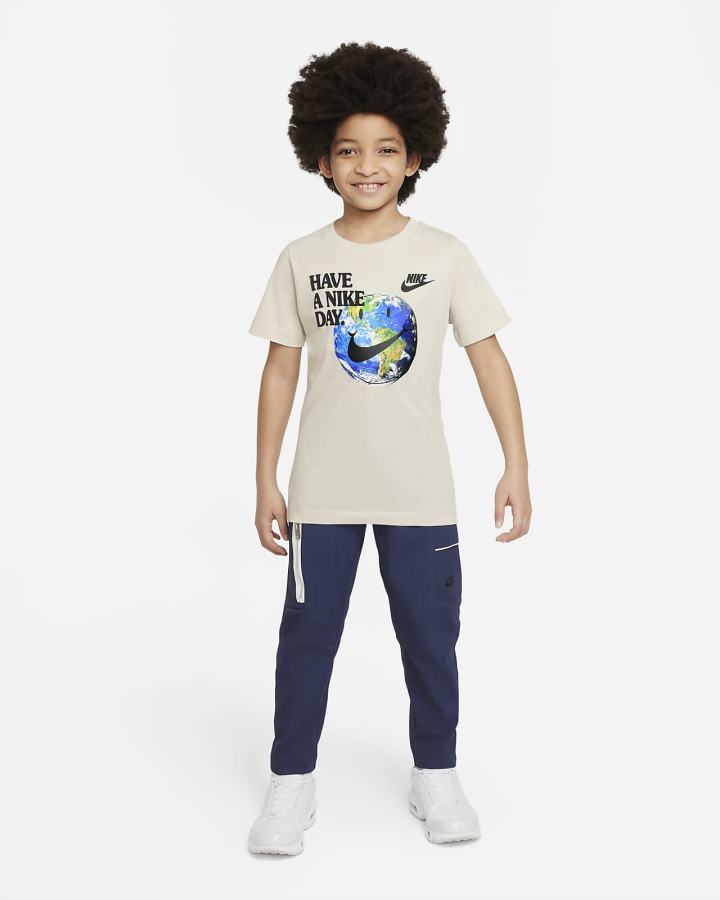 Camiseta Nike Sportswear Kids Niño Beige Claro | JAQNL-2045