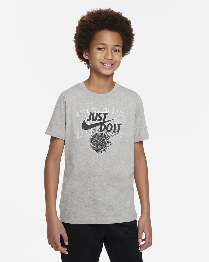 Camiseta Nike Sportswear Kids Niño Gris Oscuro | BYPUZ-4238