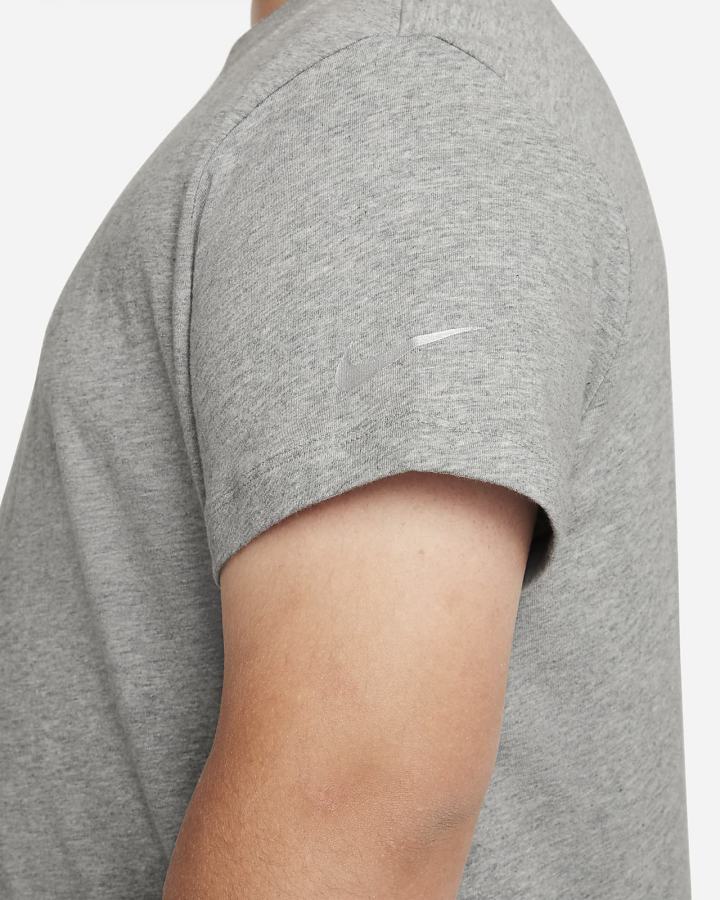 Camiseta Nike Sportswear Kids Niño Gris Oscuro | IQMCT-2851