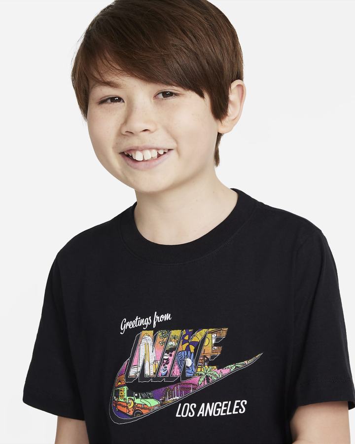 Camiseta Nike Sportswear Kids Niño Negras | CUHBF-8032