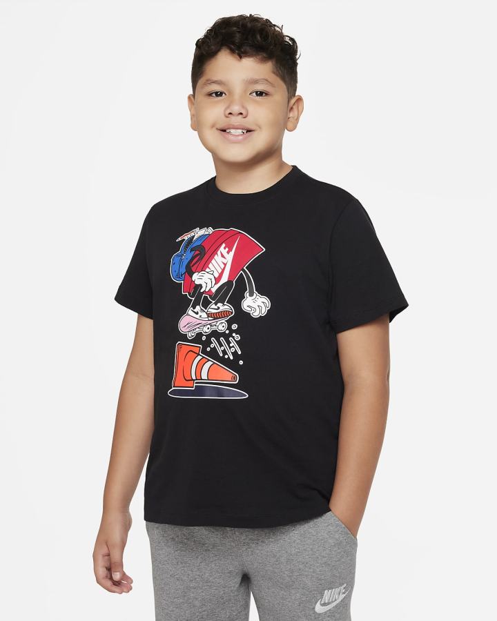 Camiseta Nike Sportswear Kids Niño Negras | SOKVX-7019