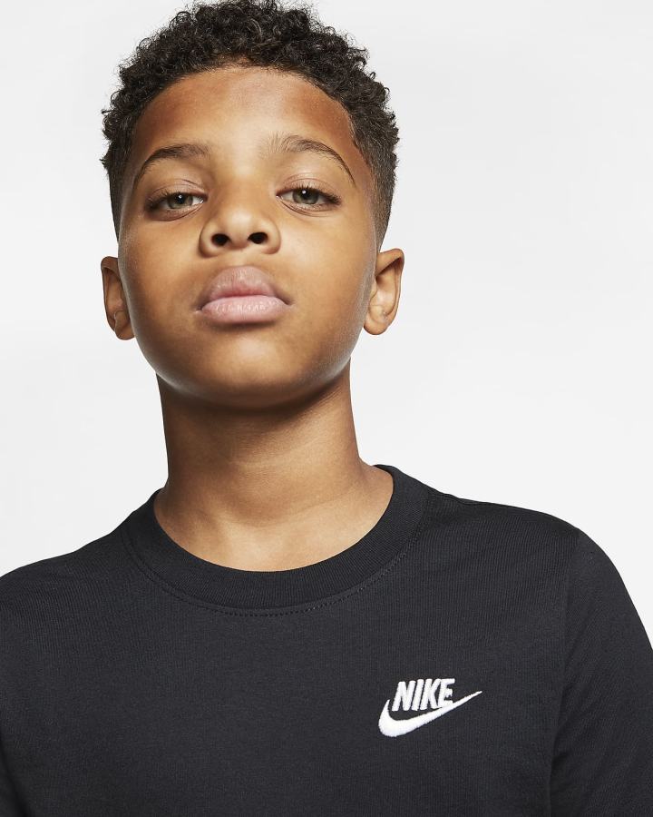 Camiseta Nike Sportswear Kids Niño Negras Blancas | VBJYT-2748